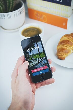 Tips and Tricks for Using the Airbnb Android App